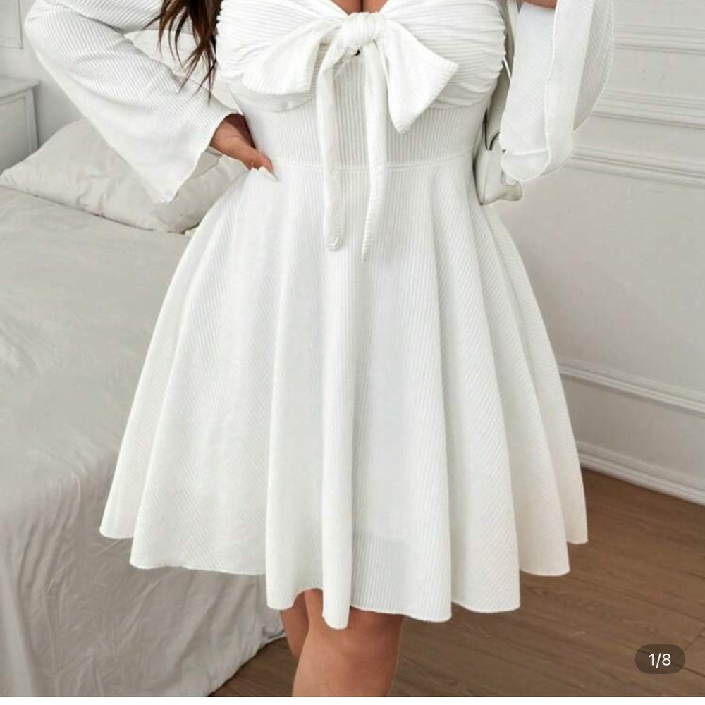 Elegant White Bow-Tie Dress